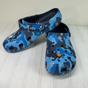 Crocs blue camo clogs